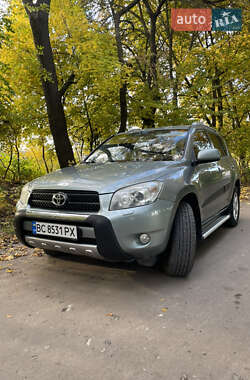 Внедорожник / Кроссовер Toyota RAV4 2007 в Тернополе