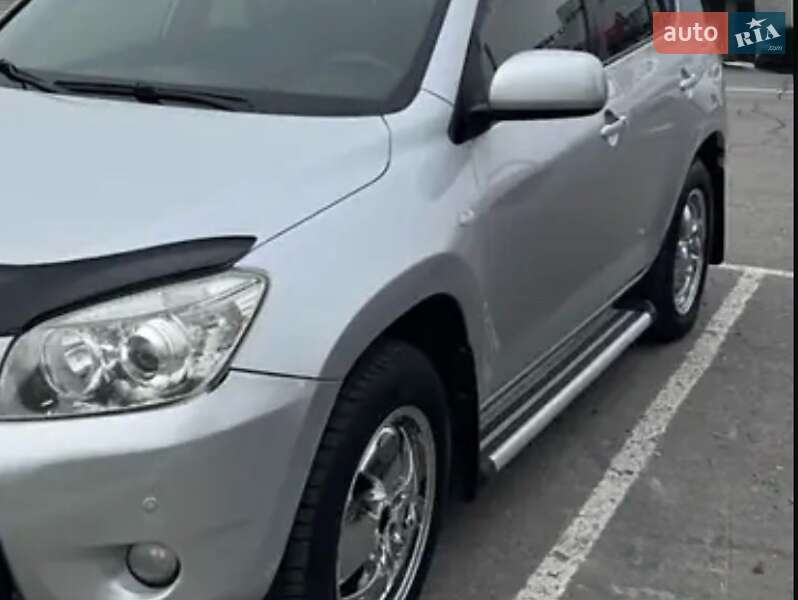 Toyota RAV4 2008