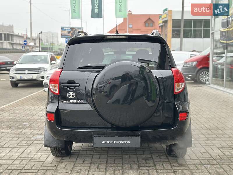 Позашляховик / Кросовер Toyota RAV4 2008 в Києві