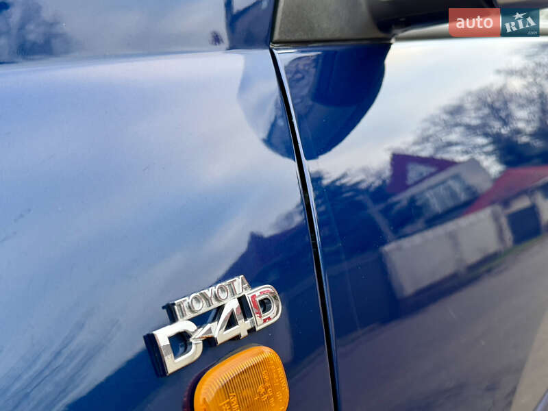 Внедорожник / Кроссовер Toyota RAV4 2004 в Одессе фото 46 Внедорожник / Кроссовер Toyota RAV4 2004 в Одессе