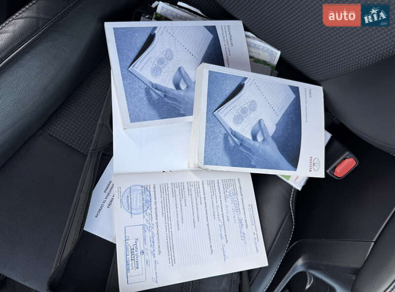 Позашляховик / Кросовер Toyota RAV4 2016 в Одесі