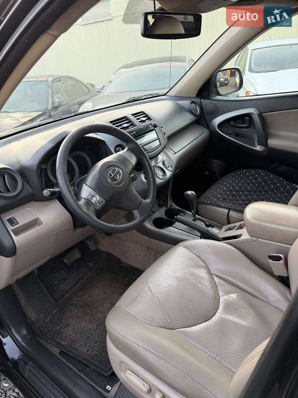 Позашляховик / Кросовер Toyota RAV4 2007 в Одесі