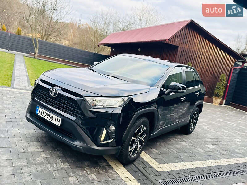 Toyota RAV4 2019
