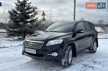 Позашляховик / Кросовер Toyota RAV4 2011 в Києві