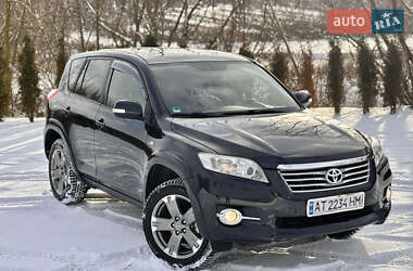 Внедорожник / Кроссовер Toyota RAV4 2011 в Тернополе