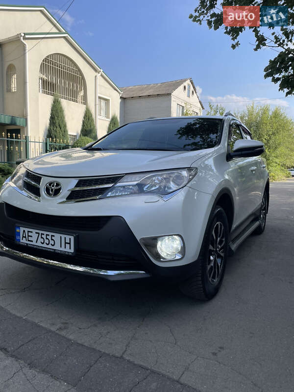 Toyota RAV4 2013