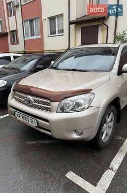 Позашляховик / Кросовер Toyota RAV4 2007 в Києві
