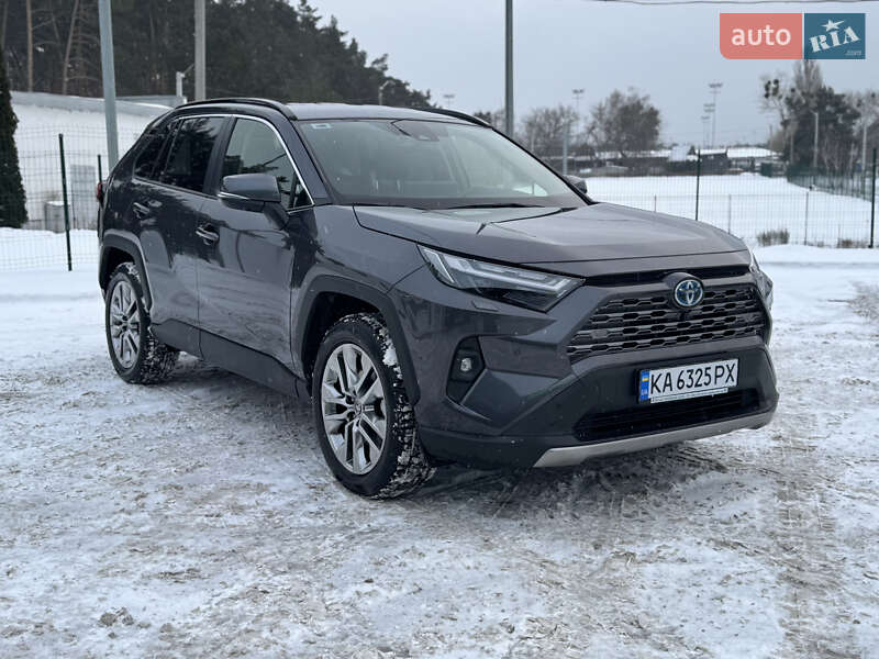 Позашляховик / Кросовер Toyota RAV4 2024 в Києві