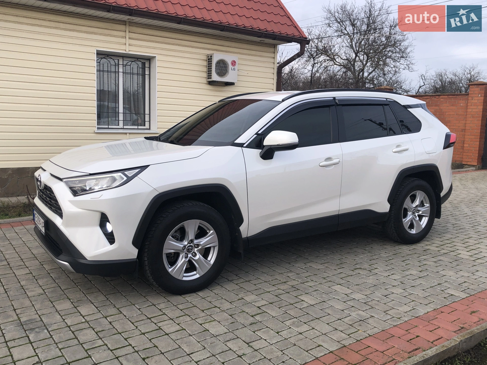 2019 Toyota RAV 4 - мініатюра 30