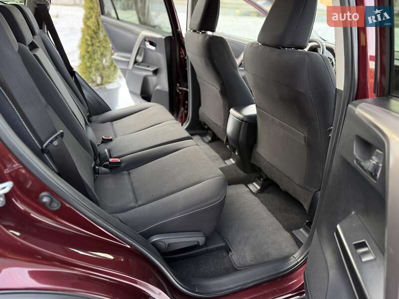 Позашляховик / Кросовер Toyota RAV4 2017 в Вінниці