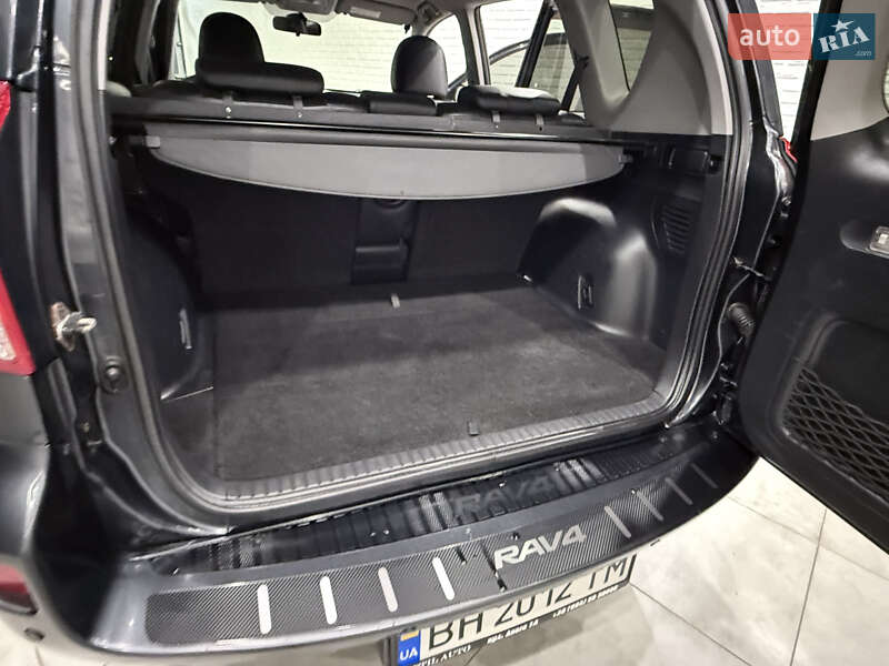 Внедорожник / Кроссовер Toyota RAV4 2007 в Одессе