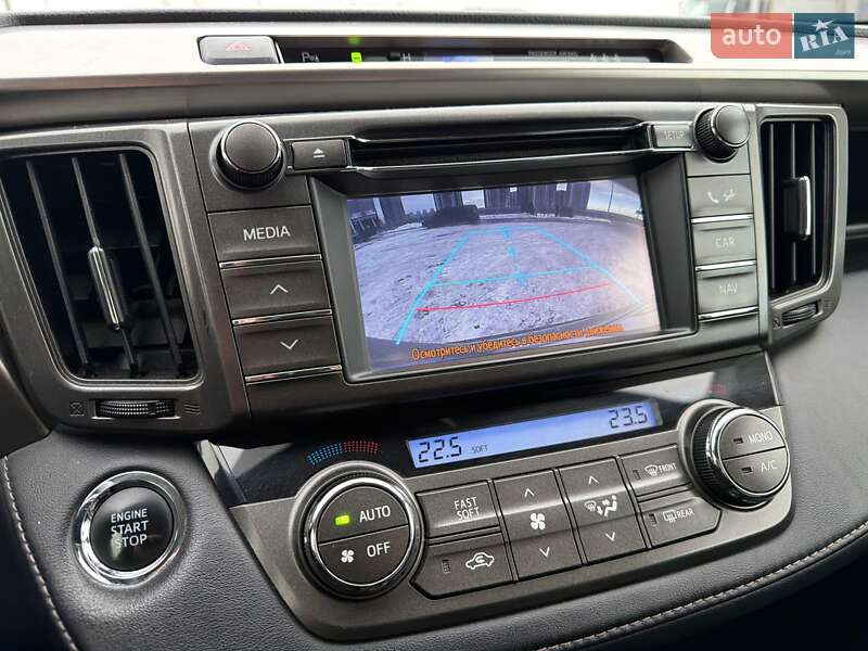 Позашляховик / Кросовер Toyota RAV4 2013 в Києві