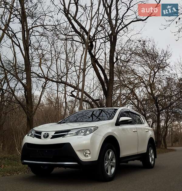 Позашляховик / Кросовер Toyota RAV4 2013 в Одесі