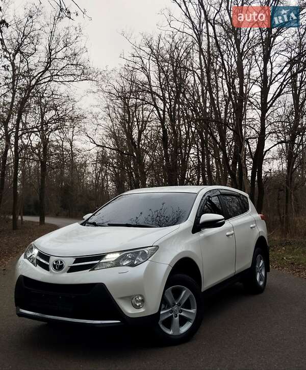 Позашляховик / Кросовер Toyota RAV4 2013 в Одесі