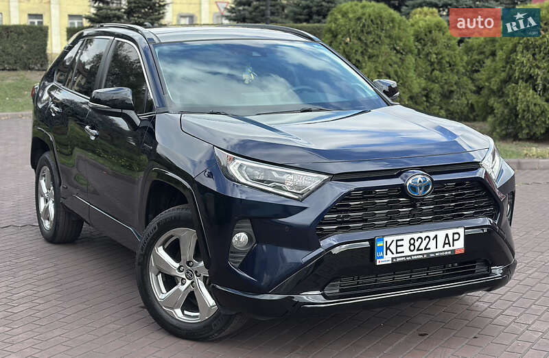 Внедорожник / Кроссовер Toyota RAV4 2021 в Днепре фото 6 Внедорожник / Кроссовер Toyota RAV4 2021 в Днепре