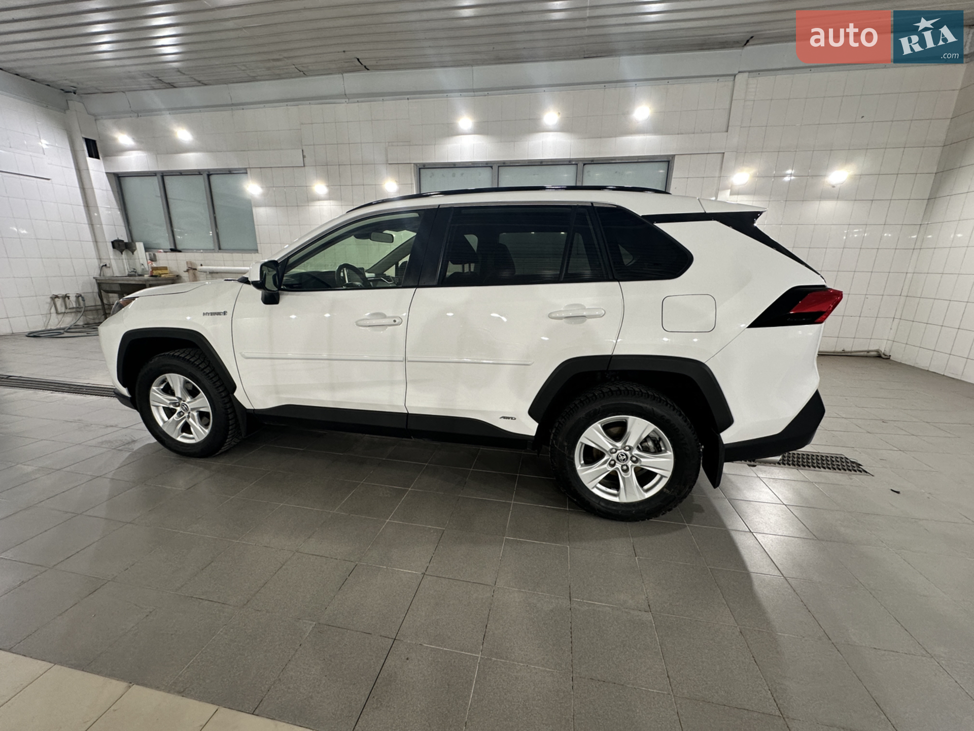 2021 Toyota RAV 4 - мініатюра 5