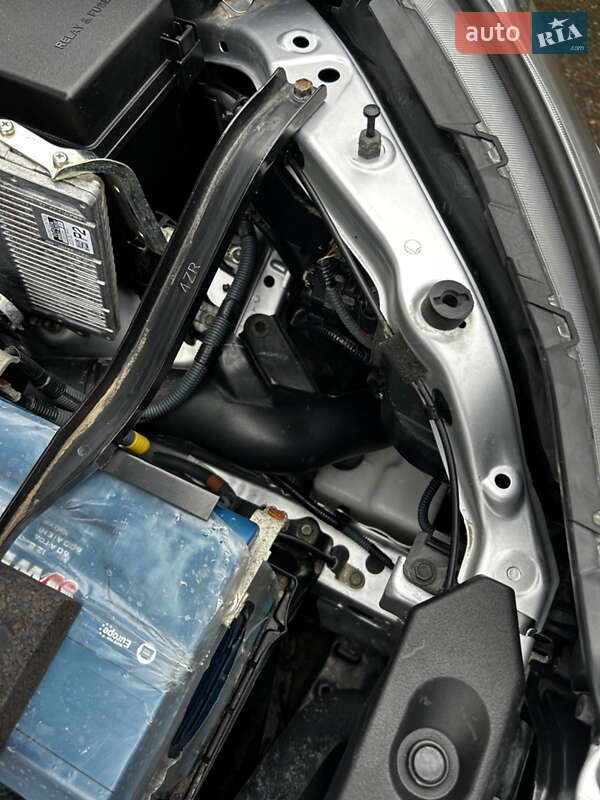 Внедорожник / Кроссовер Toyota RAV4 2013 в Раздельной