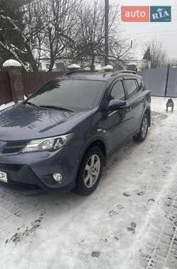 Позашляховик / Кросовер Toyota RAV4 2014 в Полтаві