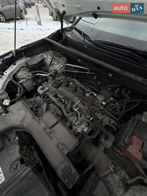Позашляховик / Кросовер Toyota RAV4 2020 в Києві