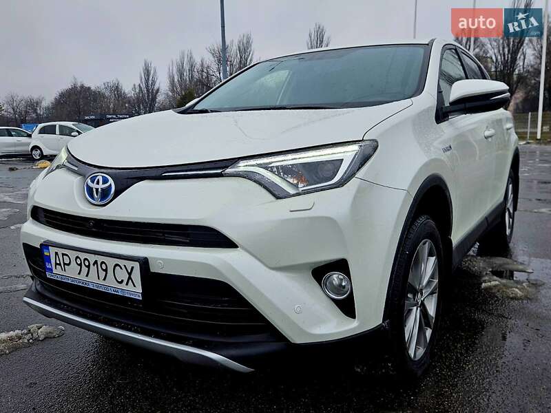 Toyota RAV4 2016