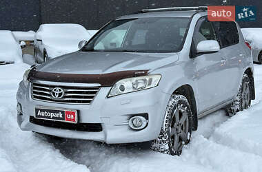 Позашляховик / Кросовер Toyota RAV4 2012 в Львові