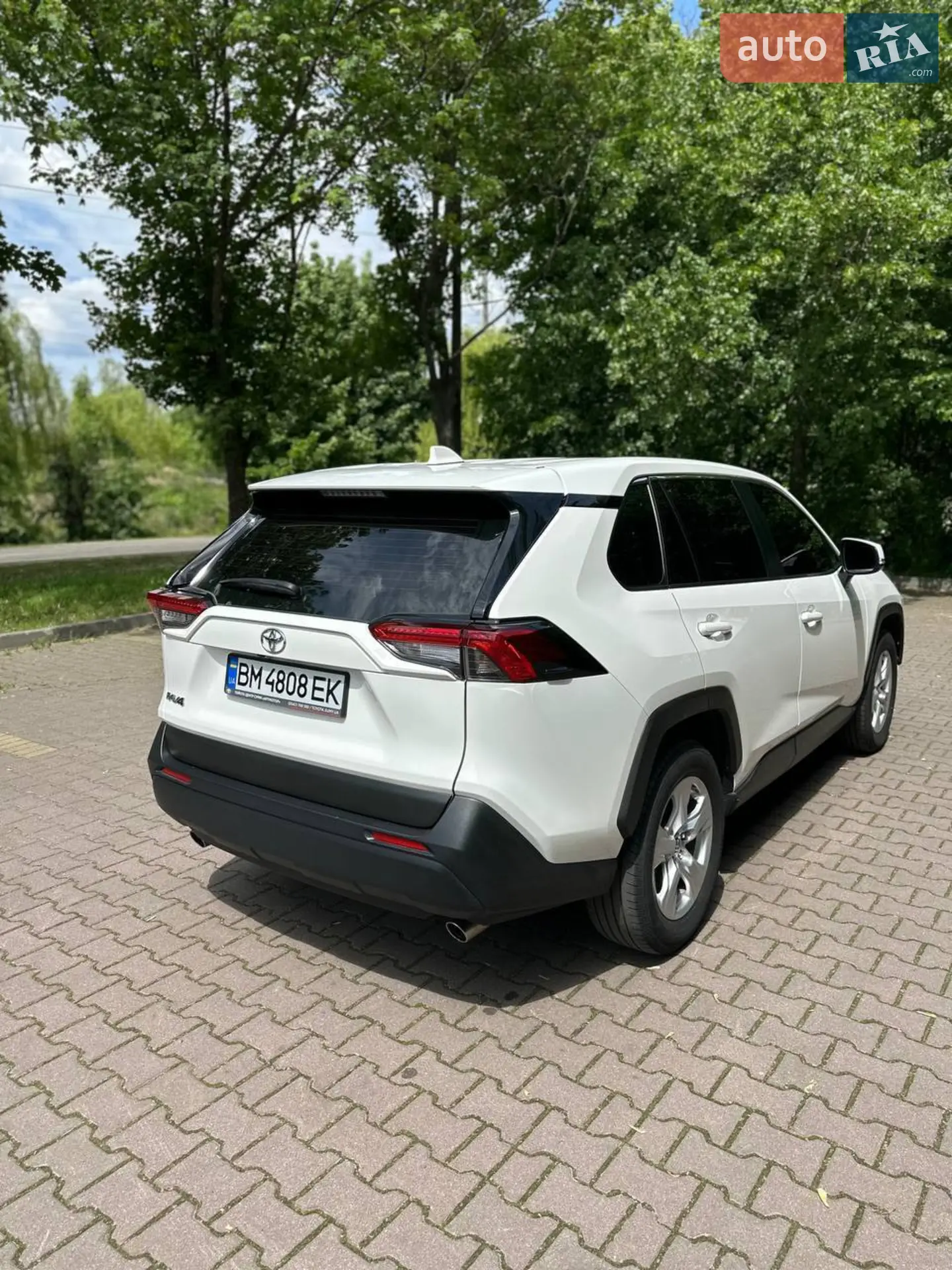 2021 Toyota RAV 4 - мініатюра 11