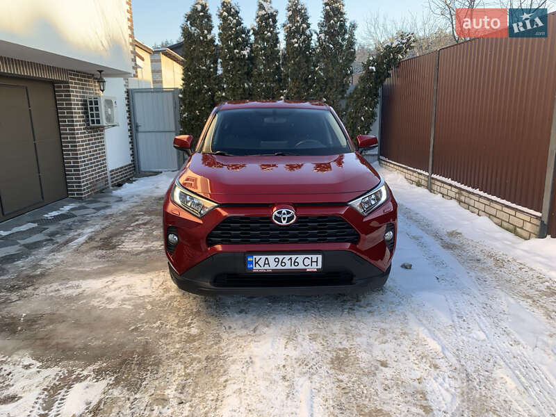 Toyota RAV4 2019