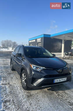 Внедорожник / Кроссовер Toyota RAV4 2018 в Умани