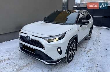 Внедорожник / Кроссовер Toyota RAV4 2022 в Хмельницком