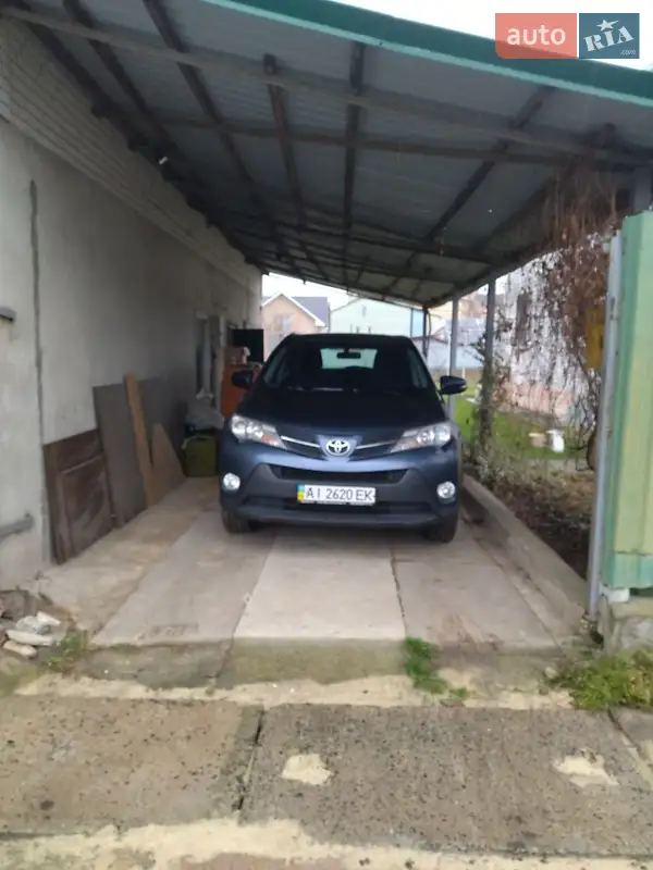 Toyota RAV4 2014