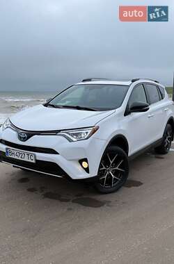 Позашляховик / Кросовер Toyota RAV4 2017 в Одесі