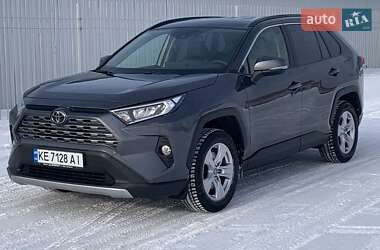 Внедорожник / Кроссовер Toyota RAV4 2018 в Киеве