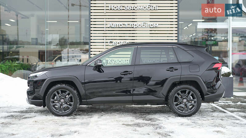 Внедорожник / Кроссовер Toyota RAV4 2024 в Львове