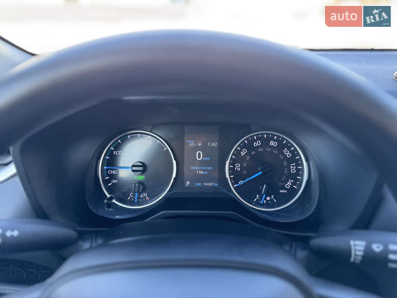 Внедорожник / Кроссовер Toyota RAV4 2022 в Одессе