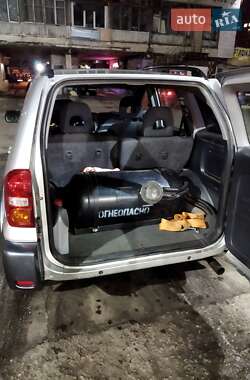 Внедорожник / Кроссовер Toyota RAV4 2004 в Одессе