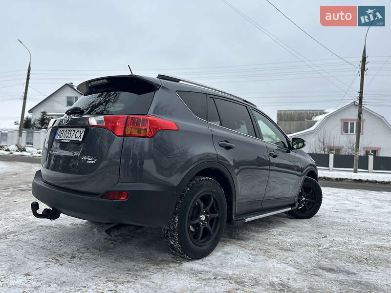 Внедорожник / Кроссовер Toyota RAV4 2014 в Виннице