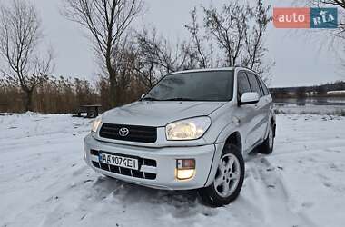Внедорожник / Кроссовер Toyota RAV4 2001 в Александрие