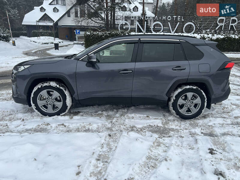 Внедорожник / Кроссовер Toyota RAV4 2023 в Киеве фото 5 Внедорожник / Кроссовер Toyota RAV4 2023 в Киеве