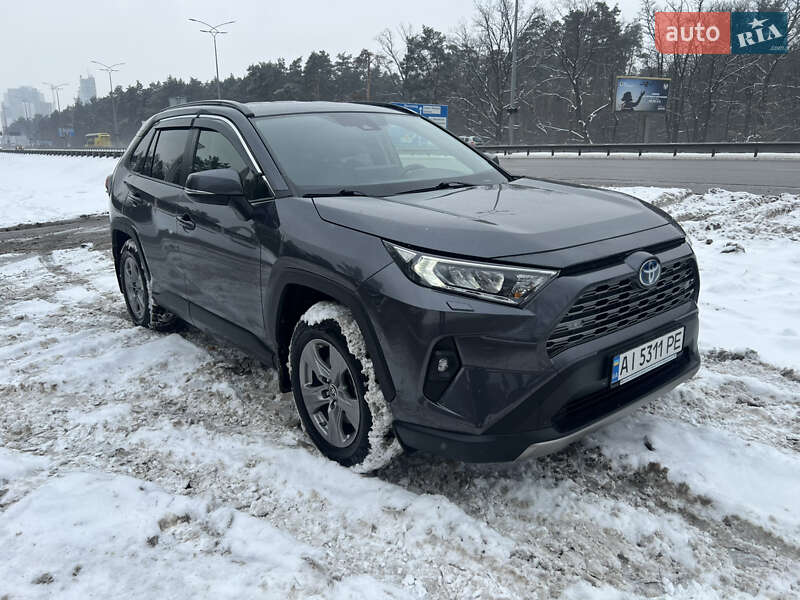 Внедорожник / Кроссовер Toyota RAV4 2023 в Киеве фото 12 Внедорожник / Кроссовер Toyota RAV4 2023 в Киеве