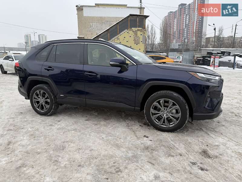 Внедорожник / Кроссовер Toyota RAV4 2023 в Киеве фото 39 Внедорожник / Кроссовер Toyota RAV4 2023 в Киеве