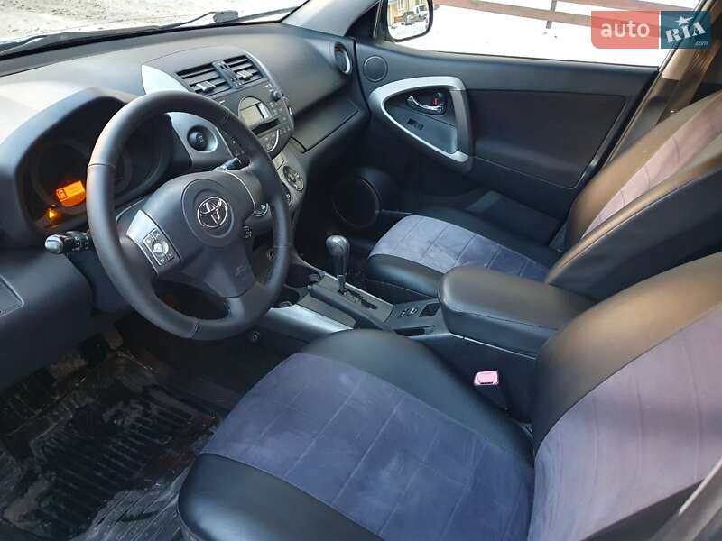 Внедорожник / Кроссовер Toyota RAV4 2007 в Киеве фото 6 Внедорожник / Кроссовер Toyota RAV4 2007 в Киеве