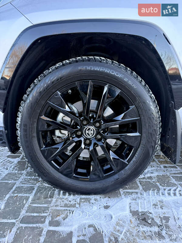Внедорожник / Кроссовер Toyota RAV4 2023 в Одессе фото 20 Внедорожник / Кроссовер Toyota RAV4 2023 в Одессе