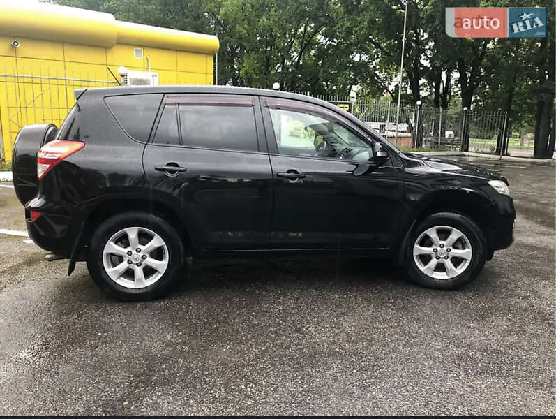 Toyota RAV4 2011 Toyota RAV4 2011