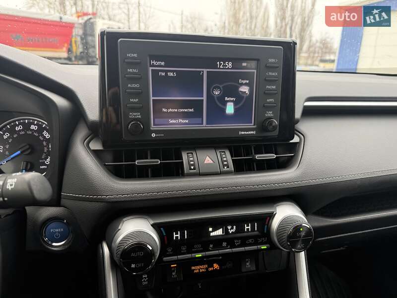 Внедорожник / Кроссовер Toyota RAV4 2022 в Киеве