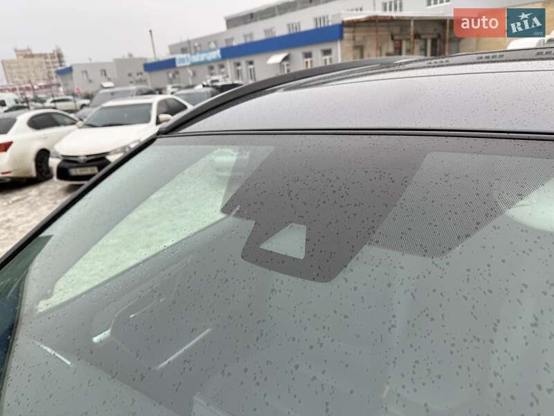 Внедорожник / Кроссовер Toyota RAV4 2022 в Киеве