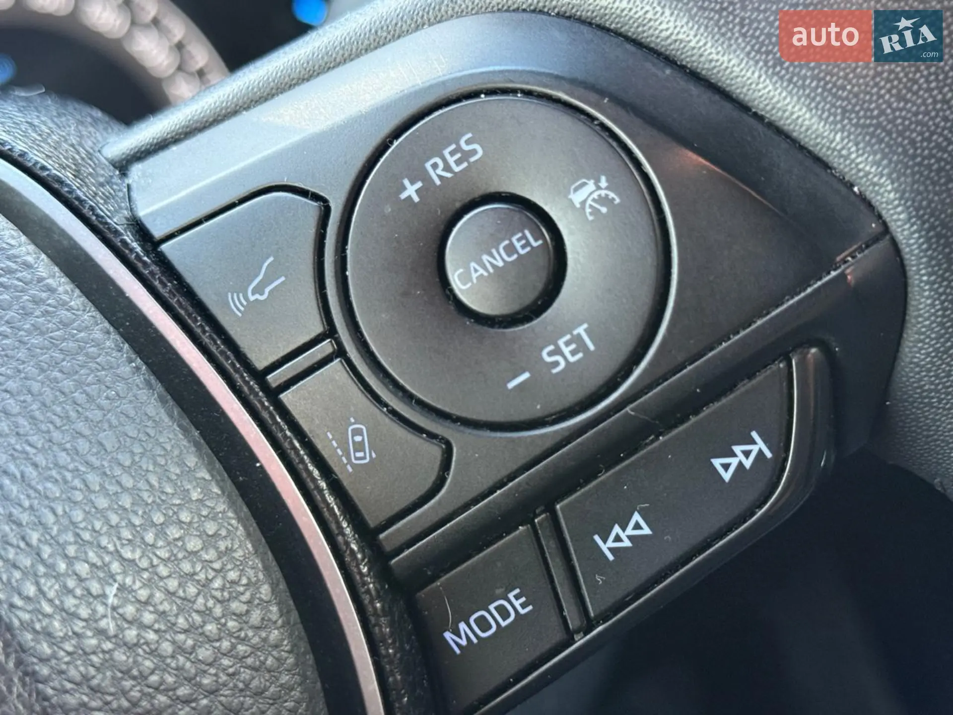2018 Toyota RAV 4 - мініатюра 35