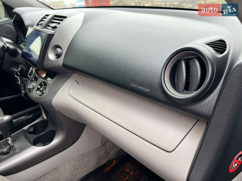 Позашляховик / Кросовер Toyota RAV4 2006 в Білгороді-Дністровському фото 33 Позашляховик / Кросовер Toyota RAV4 2006 в Білгороді-Дністровському
