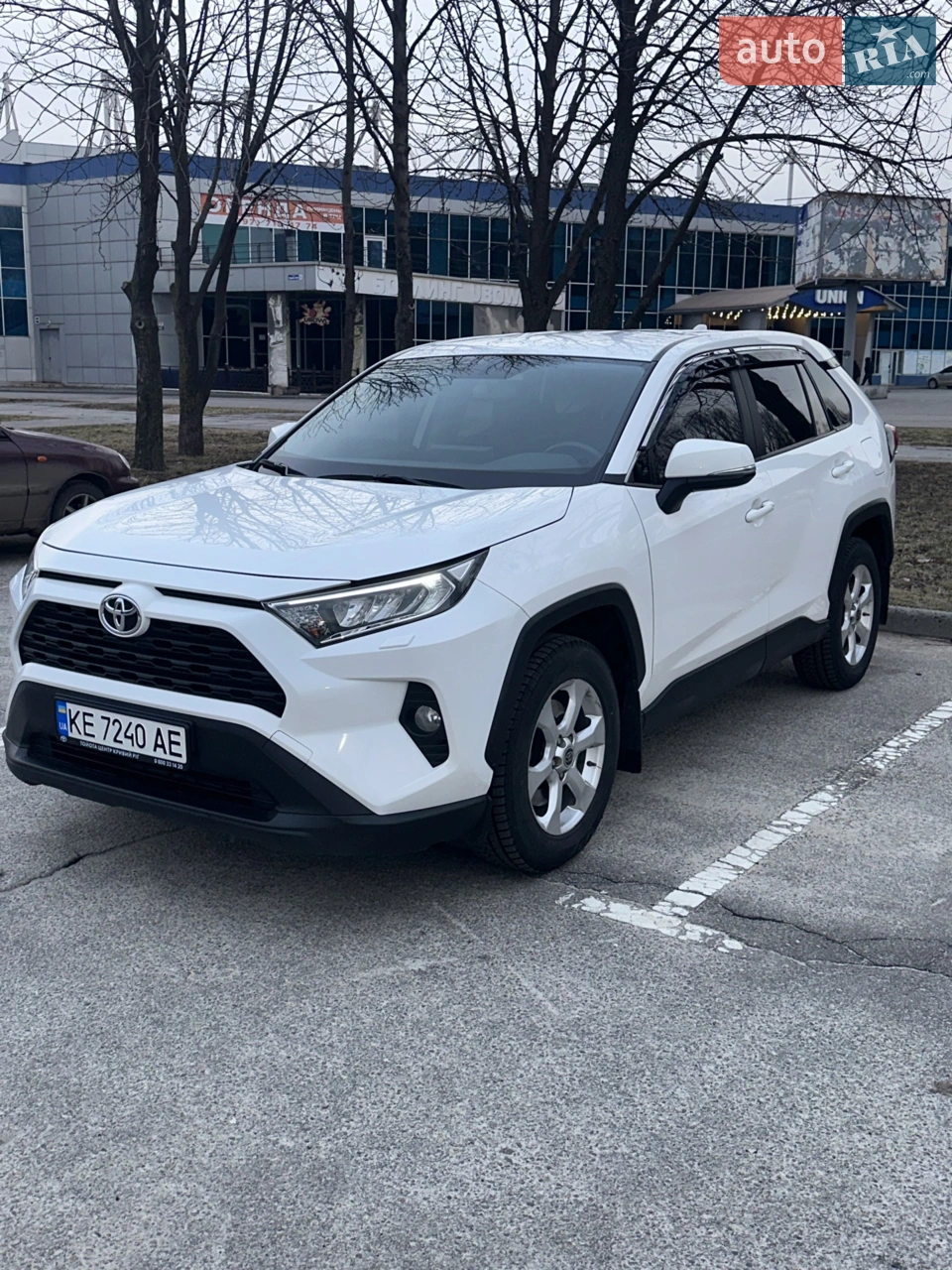 2018 Toyota RAV 4 - мініатюра 9
