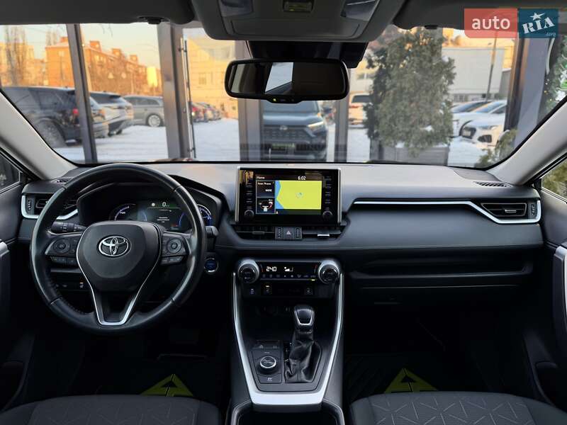 Внедорожник / Кроссовер Toyota RAV4 2019 в Киеве фото 35 Внедорожник / Кроссовер Toyota RAV4 2019 в Киеве