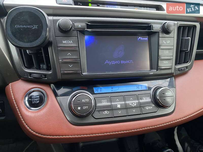 Внедорожник / Кроссовер Toyota RAV4 2013 в Житомире
